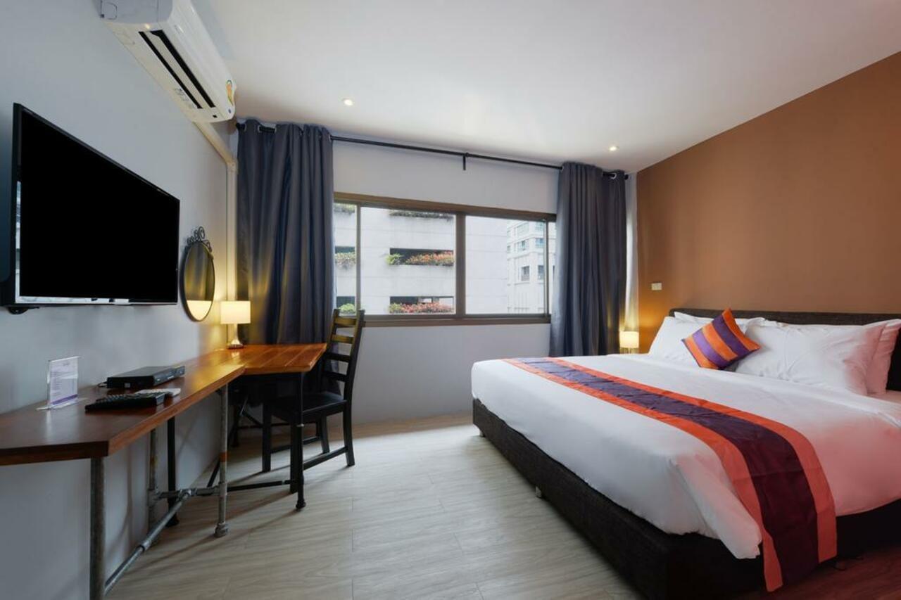 Studio Asoke Бангкок Екстер'єр фото