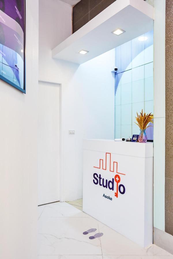 Studio Asoke Бангкок Екстер'єр фото